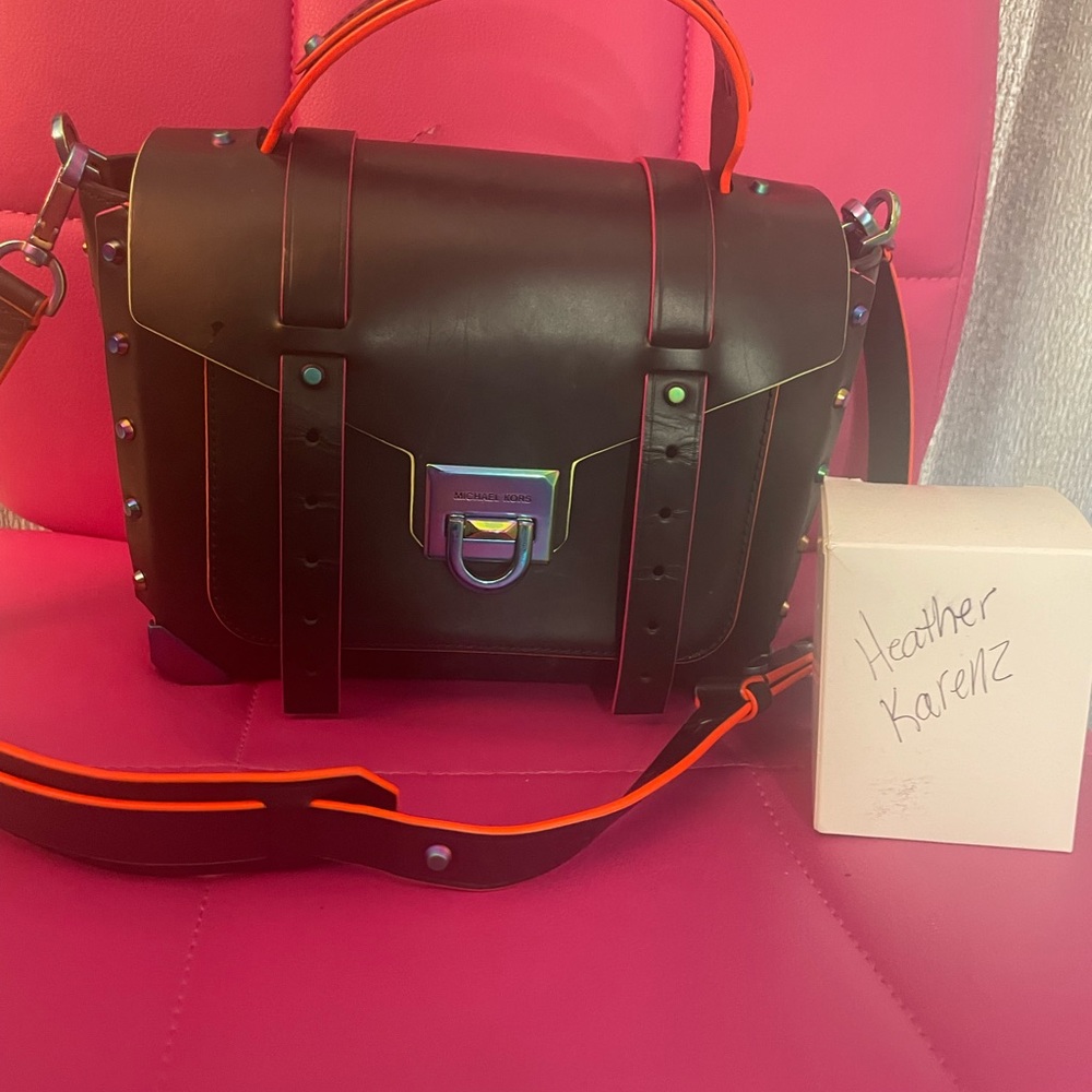 Michael Kors Manhattan medium satchel